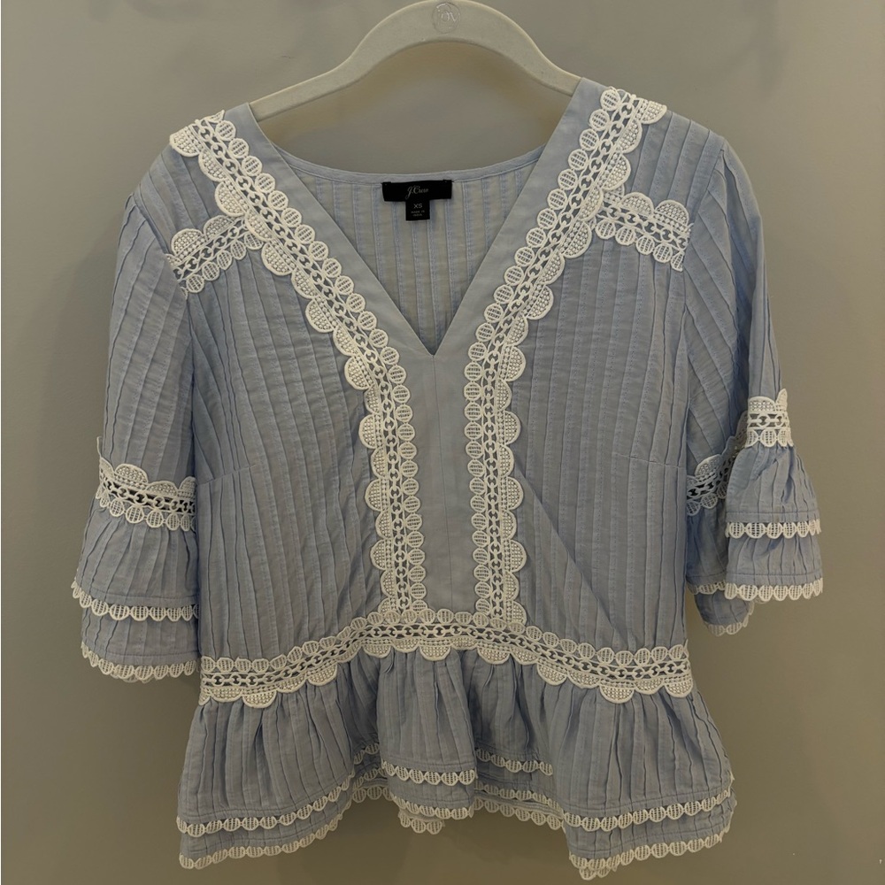 J Crew Lace Trim Short Sleeve Top in Light Blue and White Size XS